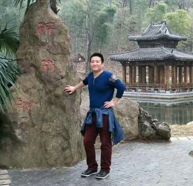 烦事用点心的第一张照片--包头相亲服务中心