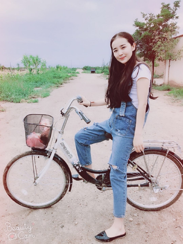 陈曦呀的第六张照片--包头相亲服务中心