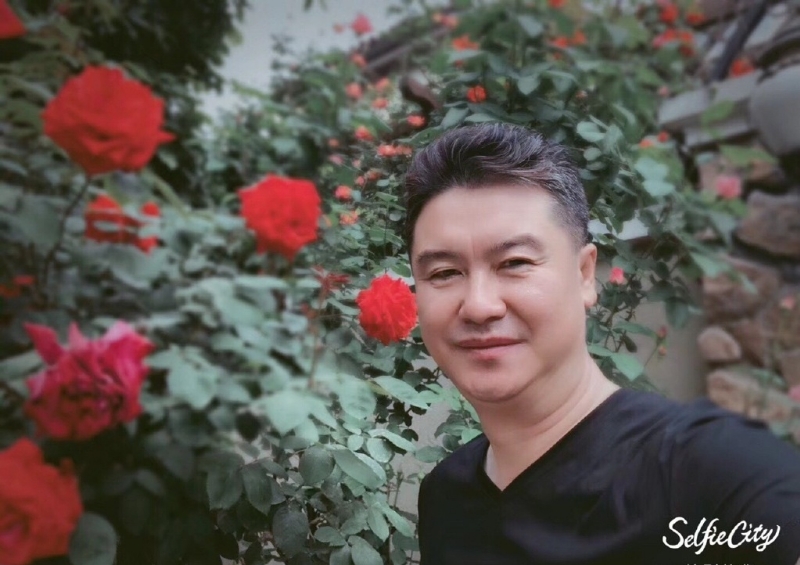 姓李名光耀的第一张照片--包头相亲服务中心