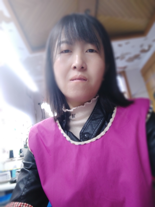 芬儿的第二张照片--包头相亲服务中心