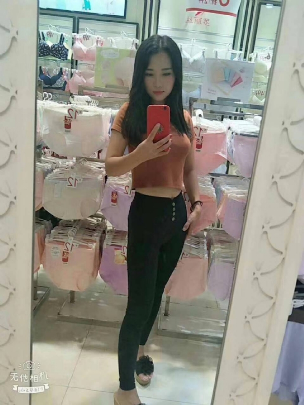 小可爱的第一张照片--包头相亲服务中心