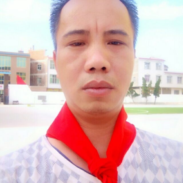 留守男人的第一张照片--包头相亲服务中心