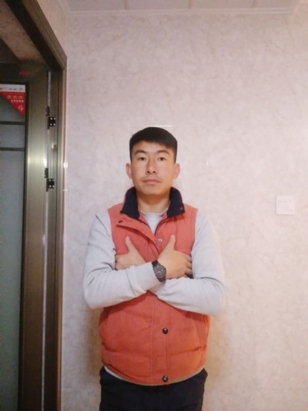 石林小伙的第一张照片--包头相亲服务中心