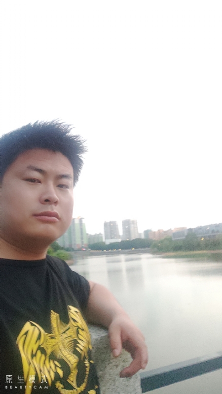 小海的第二张照片--包头相亲服务中心