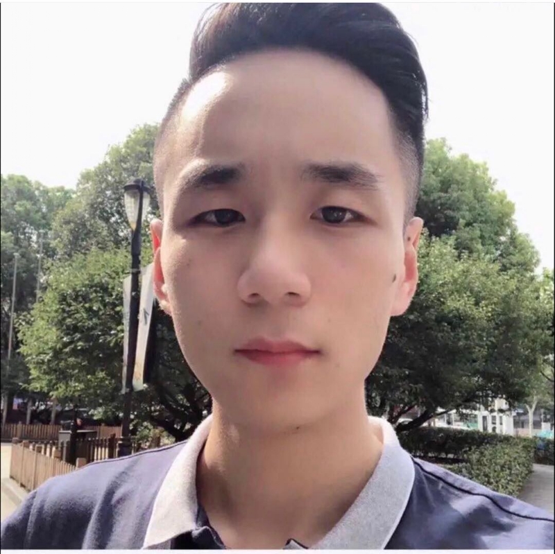 期待八月的雨的第二张照片--包头相亲服务中心
