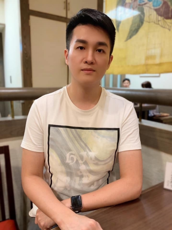 岁月流逝的第一张照片--包头相亲服务中心