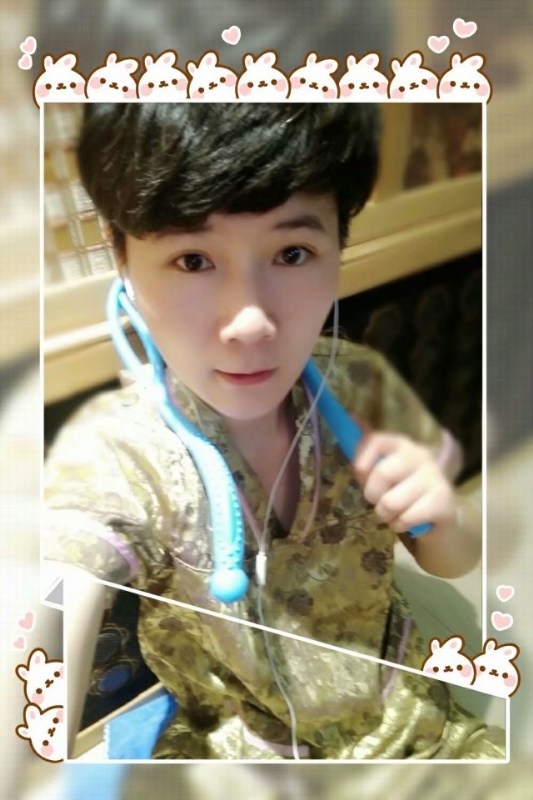 小语同学的第一张照片--包头相亲服务中心