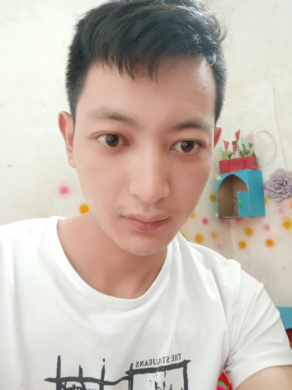 笑对人生的第一张照片--包头相亲服务中心