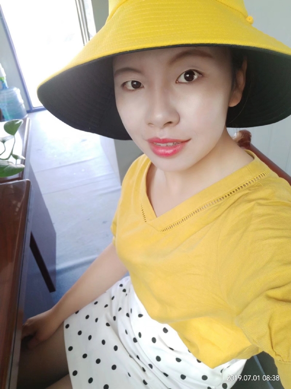 依若萱的第一张照片--包头相亲服务中心