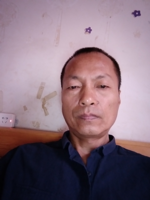 云逸的第一张照片--包头相亲服务中心