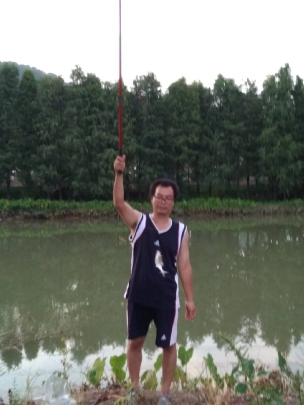 平凡人生的第三张照片--包头相亲服务中心