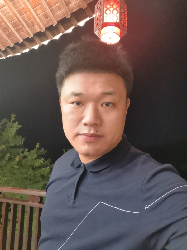 耿直boy的第一张照片--包头相亲服务中心