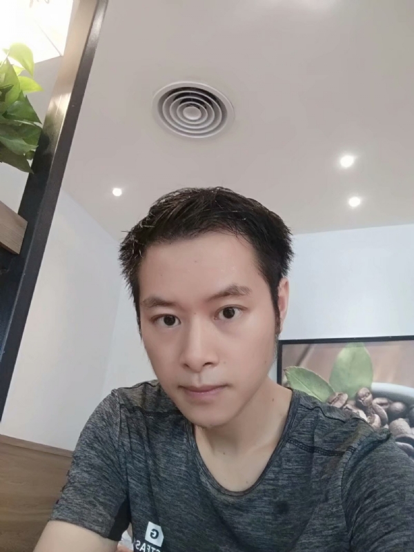 期待缘分的第二张照片--包头相亲服务中心
