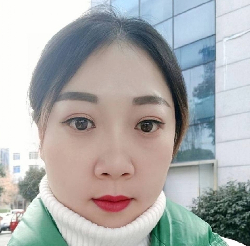 袁芳的第一张照片--包头相亲服务中心
