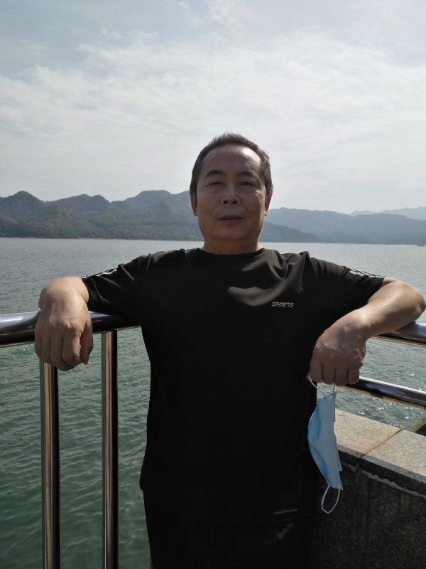 重振雄风的第四张照片--包头相亲服务中心