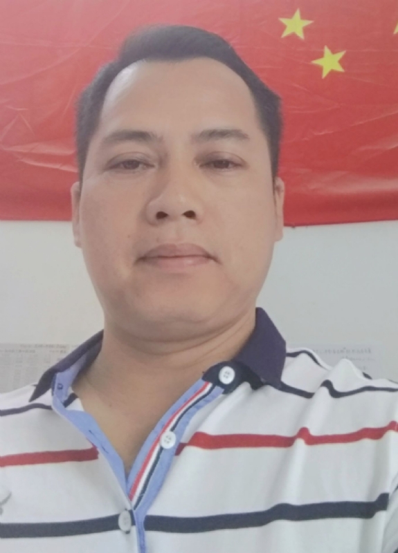 隆哥的第四张照片--包头相亲服务中心