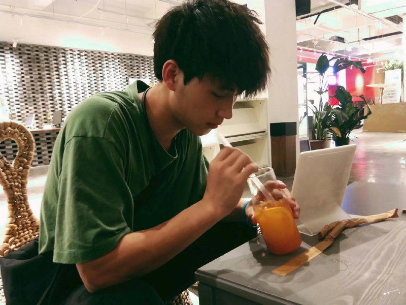 一花一世界的第一张照片--包头相亲服务中心