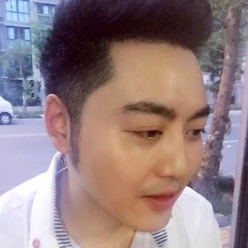 加油吧少年的第一张照片--包头相亲服务中心