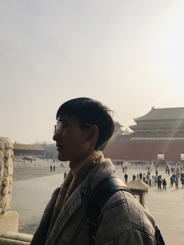 夏侯醉平的第一张照片--包头相亲服务中心