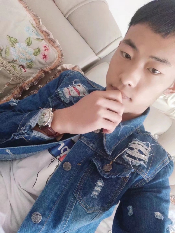 遗失的爱的第一张照片--包头相亲服务中心