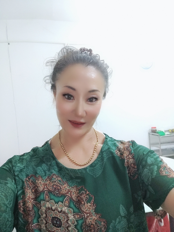 燕子的第二张照片--包头相亲服务中心