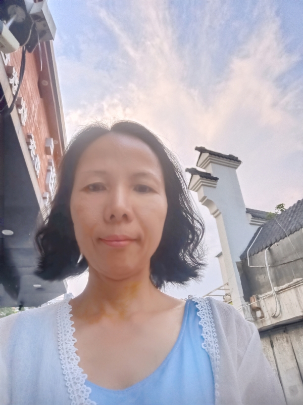 吴敌的第一张照片--包头相亲服务中心