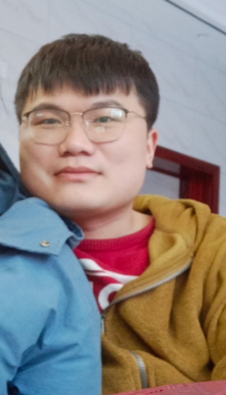 李文陆的第一张照片--包头相亲服务中心
