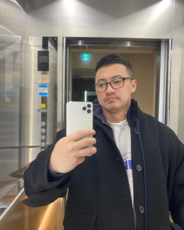 马甲线的第一张照片--包头相亲服务中心