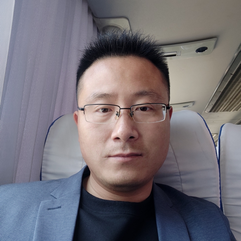 桑业挺的第一张照片--包头相亲服务中心