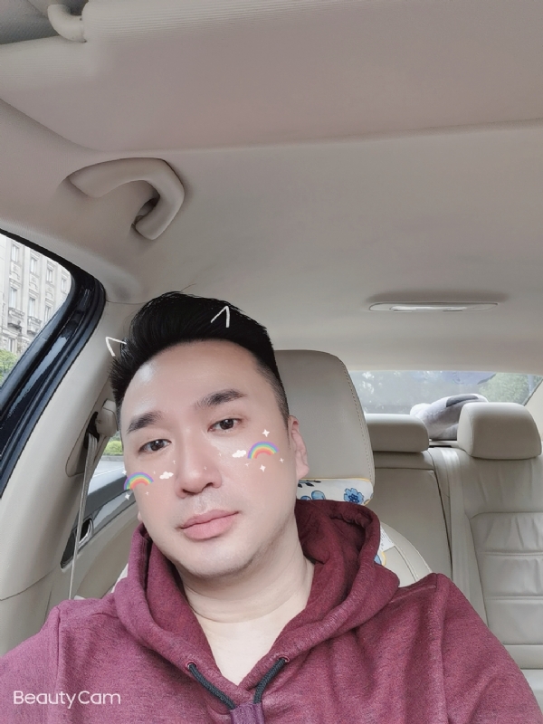 庭菘的第一张照片--包头相亲服务中心