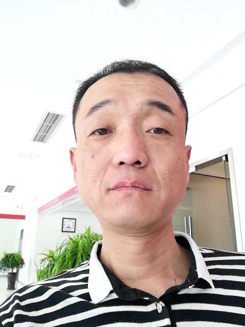 社会你的飞哥的第一张照片--包头相亲服务中心