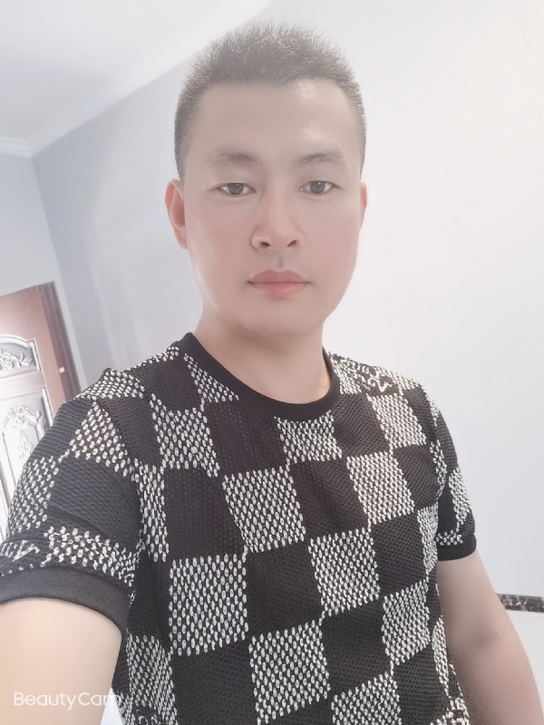 快乐无罪的第一张照片--包头相亲服务中心