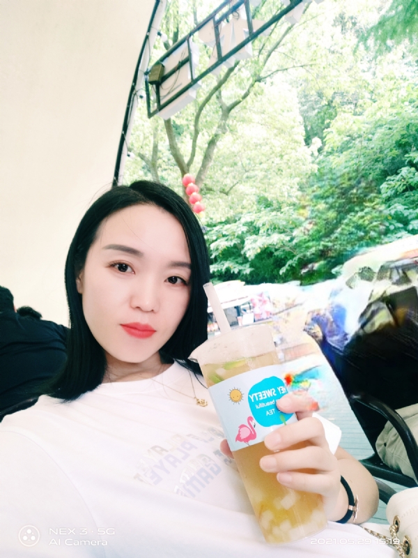 鱼鱼的第一张照片--包头相亲服务中心
