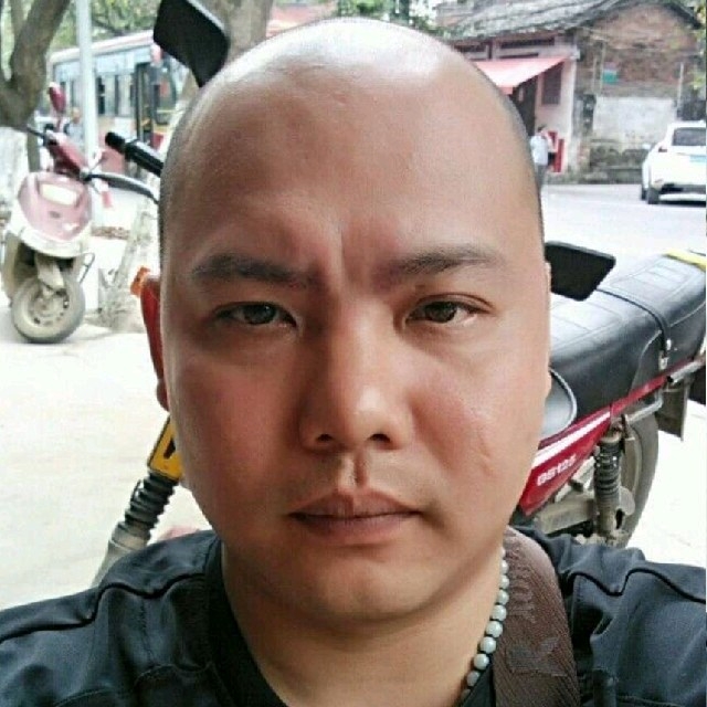 开心就好的第三张照片--包头相亲服务中心