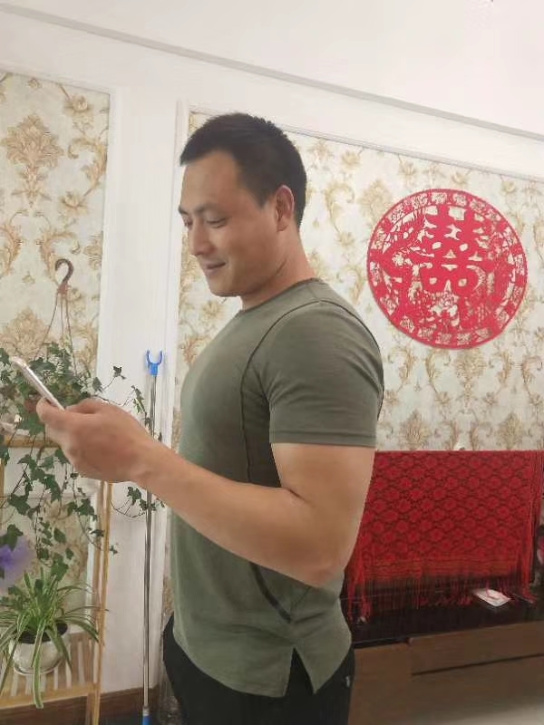 旧时相识的第三张照片--包头相亲服务中心