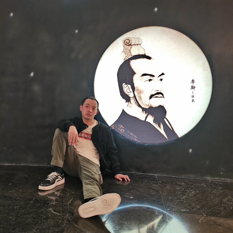 小灰灰的第一张照片--包头相亲服务中心