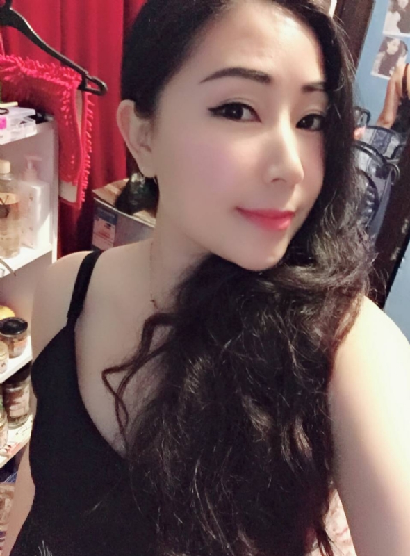 小女人的第一张照片--包头相亲服务中心
