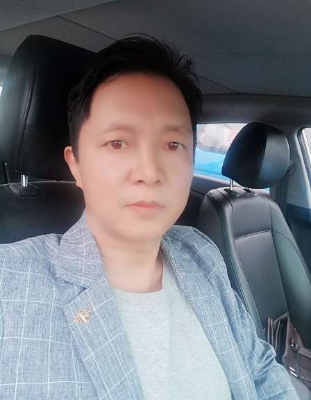 深蓝的第一张照片--包头相亲服务中心