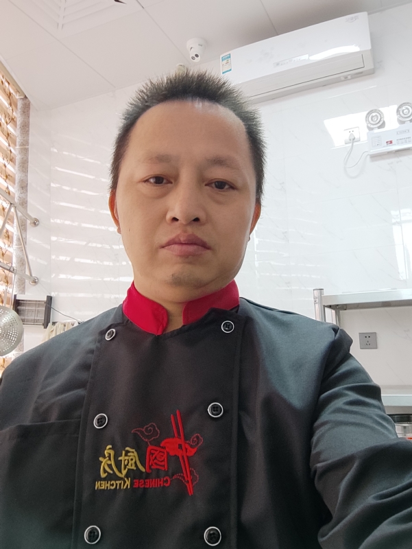 圆梦的第一张照片--包头相亲服务中心