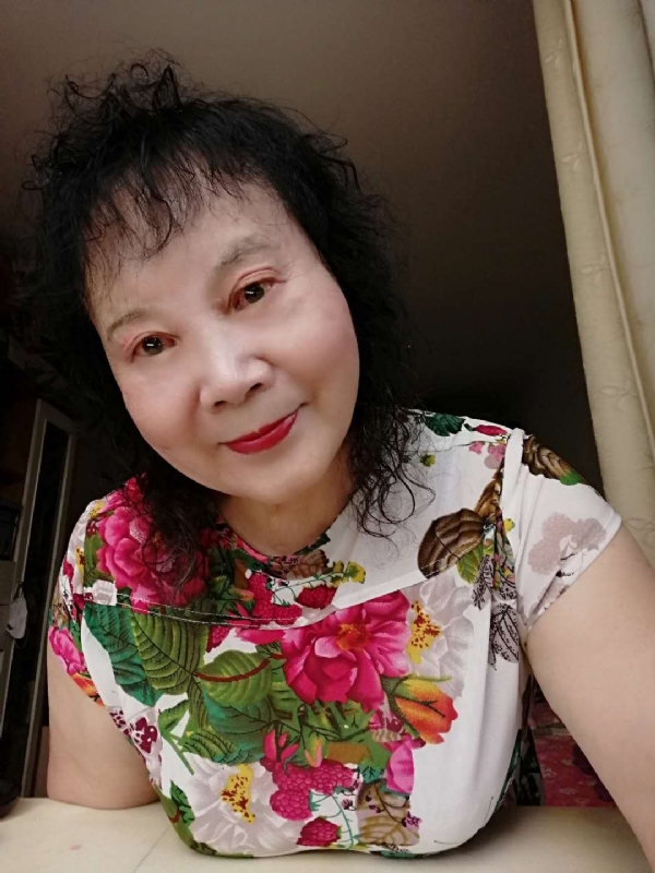 晚霞的第一张照片--包头相亲服务中心