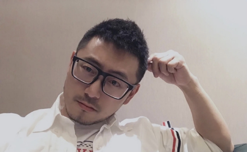 铭哲的第一张照片--包头相亲服务中心