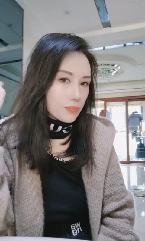阿莲的第一张照片--包头相亲服务中心