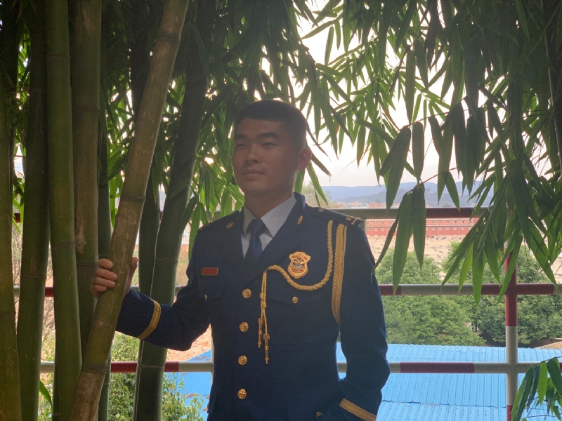 橘生淮南的第二张照片--包头相亲服务中心