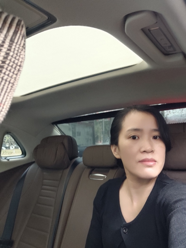 烟雨如墨的第一张照片--包头相亲服务中心