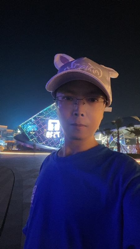富贵使我们相遇的第二张照片--包头相亲服务中心