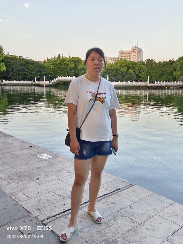 幸福触手可及的第一张照片--包头相亲服务中心