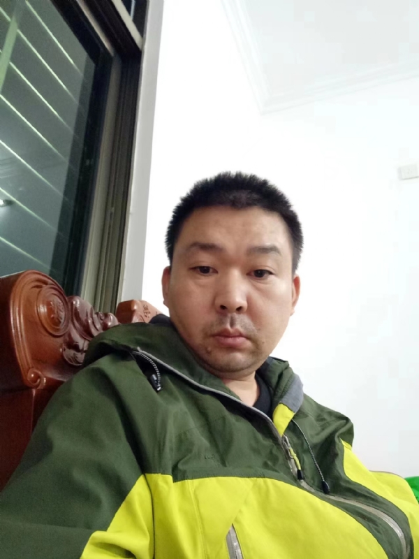 阿汤的第一张照片--包头相亲服务中心