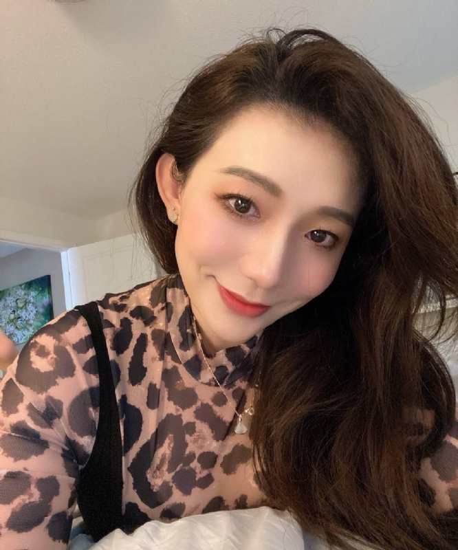 过去的第一张照片--包头相亲服务中心