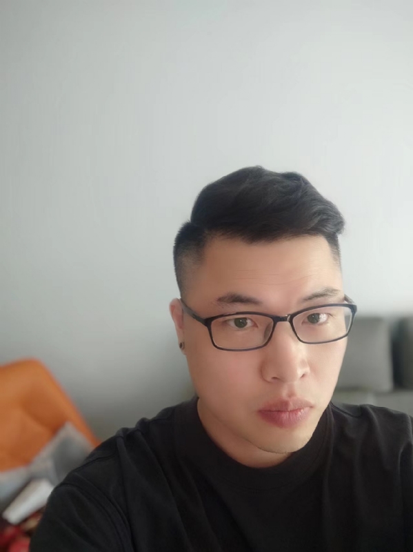 Vincent的第一张照片--包头相亲服务中心