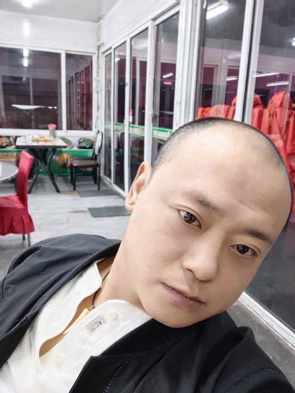 大连相亲的第一张照片--包头相亲服务中心